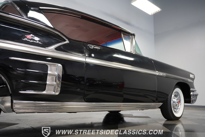 Unknown-Impala-1958-Onyx-Black-Red-34