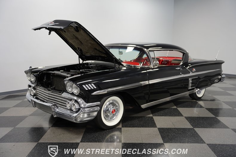 Unknown-Impala-1958-Onyx-Black-Red-38