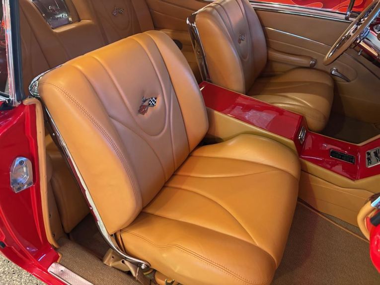 Unknown-Impala-1958-Red-Tan-11
