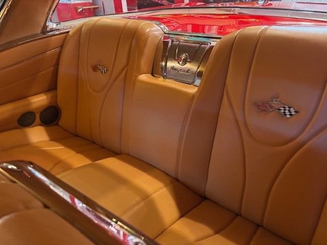 Unknown-Impala-1958-Red-Tan-14