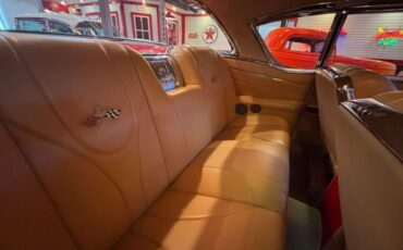 Unknown-Impala-1958-Red-Tan-16