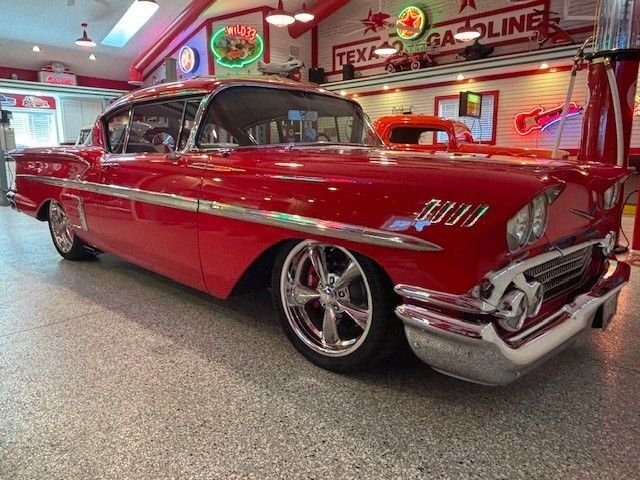 Unknown-Impala-1958-Red-Tan