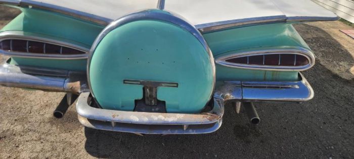 Unknown-Impala-1959-Green-GreenWhite-7