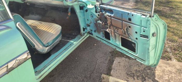 Unknown-Impala-1959-Green-GreenWhite-9