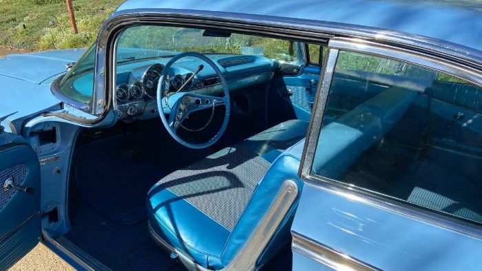 Unknown-Impala-1960-Blue-9