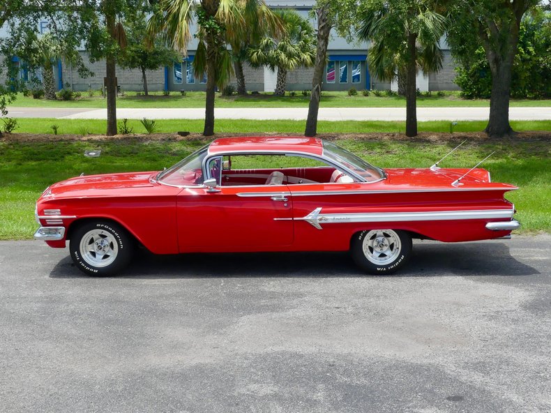 Unknown-Impala-1960-Bright-Red-Red-ampamp-White-13