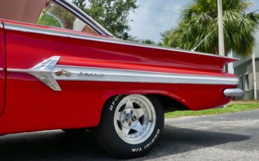 Unknown-Impala-1960-Bright-Red-Red-ampamp-White-2
