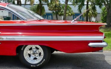 Unknown-Impala-1960-Bright-Red-Red-ampamp-White-35