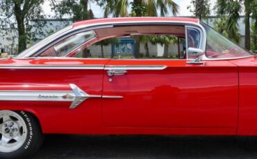 Unknown-Impala-1960-Bright-Red-Red-ampamp-White-39