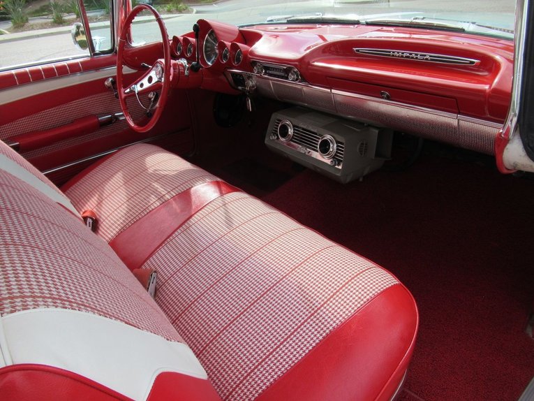 Unknown-Impala-1960-Ermine-White-Red-10
