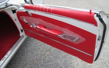 Unknown-Impala-1960-Ermine-White-Red-15