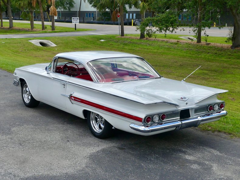 Unknown-Impala-1960-Ermine-White-Red-20