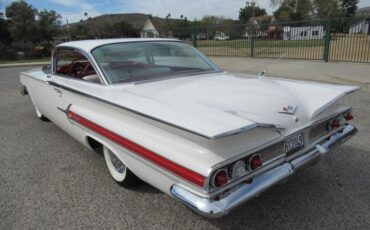 Unknown-Impala-1960-Ermine-White-Red-23
