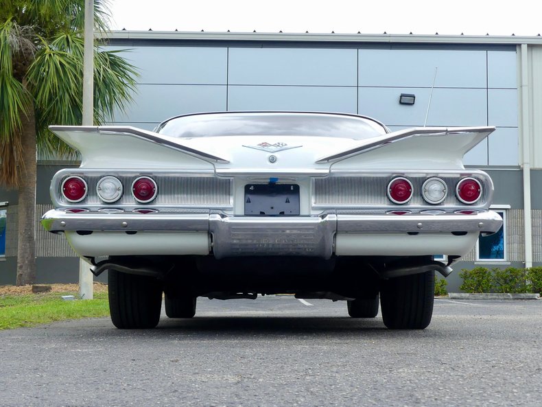 Unknown-Impala-1960-Ermine-White-Red-24