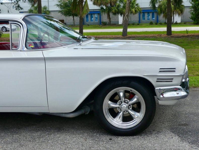 Unknown-Impala-1960-Ermine-White-Red-34