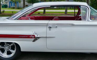 Unknown-Impala-1960-Ermine-White-Red-35