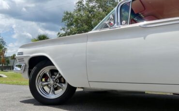 Unknown-Impala-1960-Ermine-White-Red-45