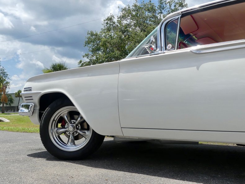 Unknown-Impala-1960-Ermine-White-Red-45