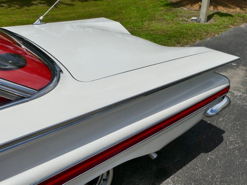 Unknown-Impala-1960-Ermine-White-Red-49