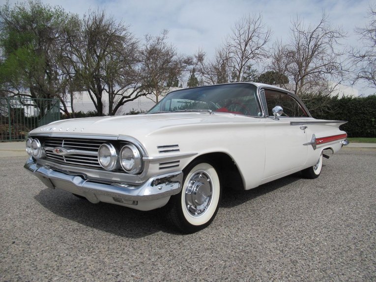 Unknown-Impala-1960-Ermine-White-Red-5