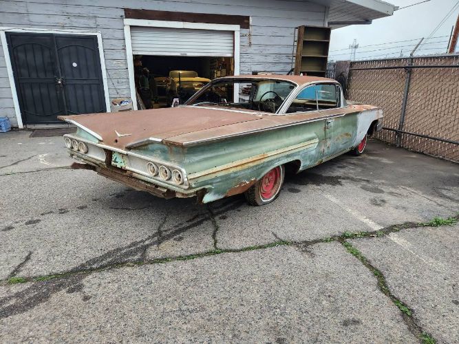 Unknown-Impala-1960-Green-2