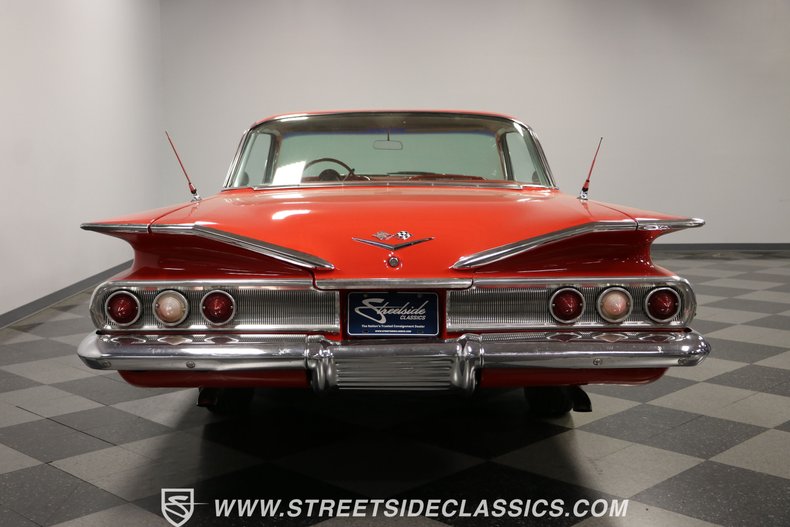 Unknown-Impala-1960-Red-Red-ampamp-White-18