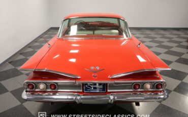 Unknown-Impala-1960-Red-Red-ampamp-White-33
