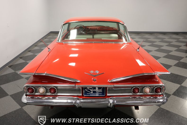 Unknown-Impala-1960-Red-Red-ampamp-White-33
