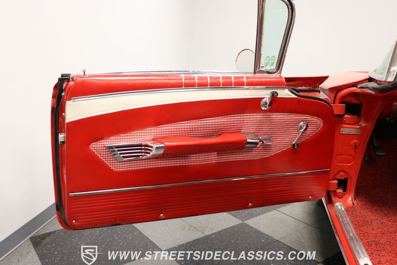 Unknown-Impala-1960-Red-Red-ampamp-White-42
