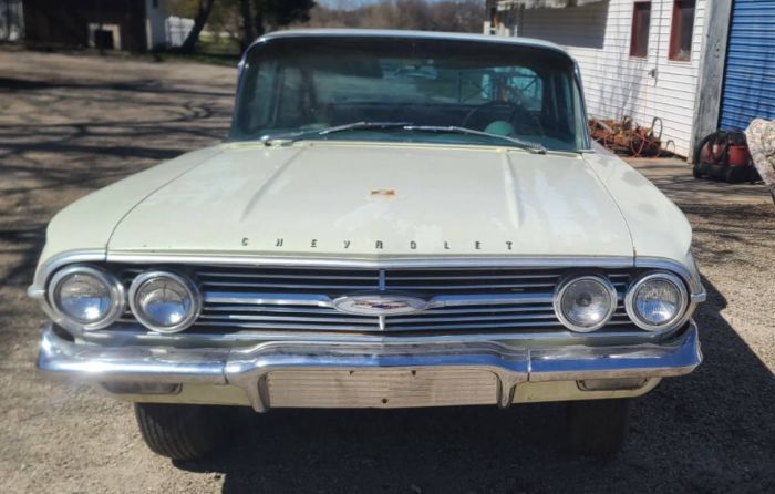 Unknown-Impala-1960-White-12