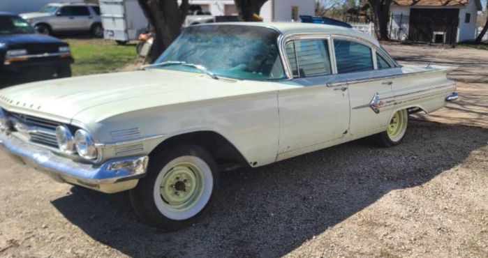 Unknown-Impala-1960-White-13