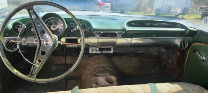 Unknown-Impala-1960-White-2