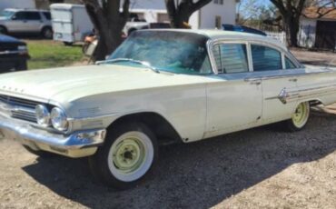 Unknown-Impala-1960-White-4