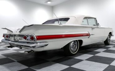 Unknown-Impala-1960-White-Red-12