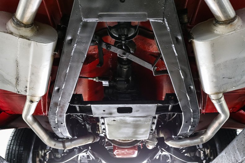 Unknown-Impala-1960-White-Red-29