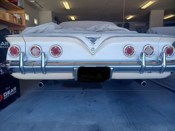 Unknown-Impala-1961-1