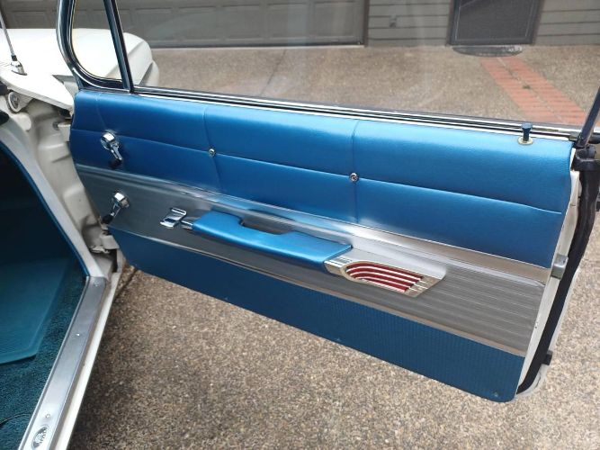Unknown-Impala-1961-16