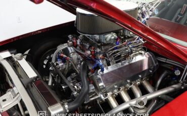 Unknown-Impala-1961-Candy-Apple-Red-Meta-Light-Gray-35