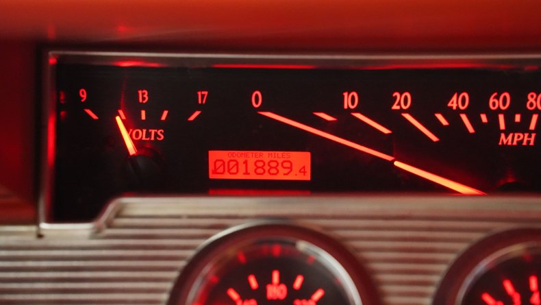 Unknown-Impala-1961-Patina-Red-ampamp-White-11