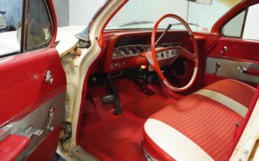 Unknown-Impala-1961-Patina-Red-ampamp-White-2
