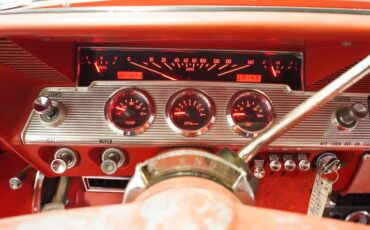 Unknown-Impala-1961-Patina-Red-ampamp-White-20
