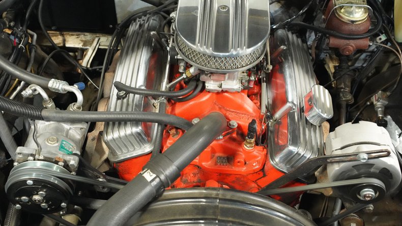 Unknown-Impala-1961-Patina-Red-ampamp-White-37
