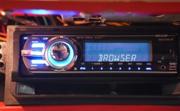Unknown-Impala-1961-Patina-Red-ampamp-White-45
