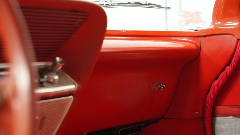 Unknown-Impala-1961-Patina-Red-ampamp-White-47