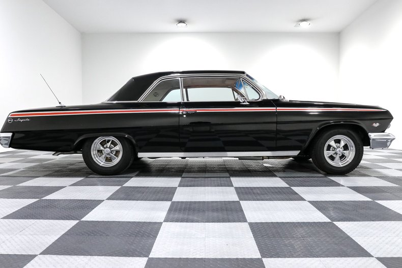 Unknown-Impala-1962-Black-Red-11
