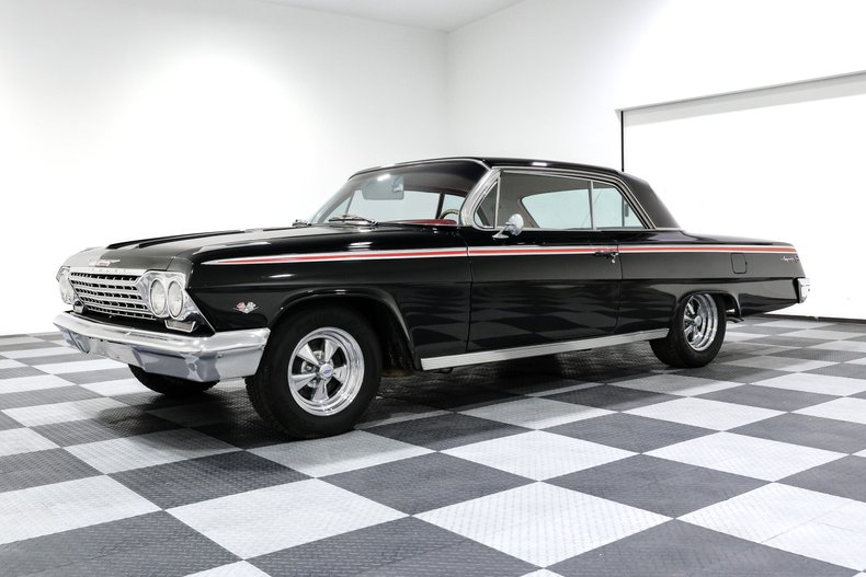 Unknown-Impala-1962-Black-Red-4