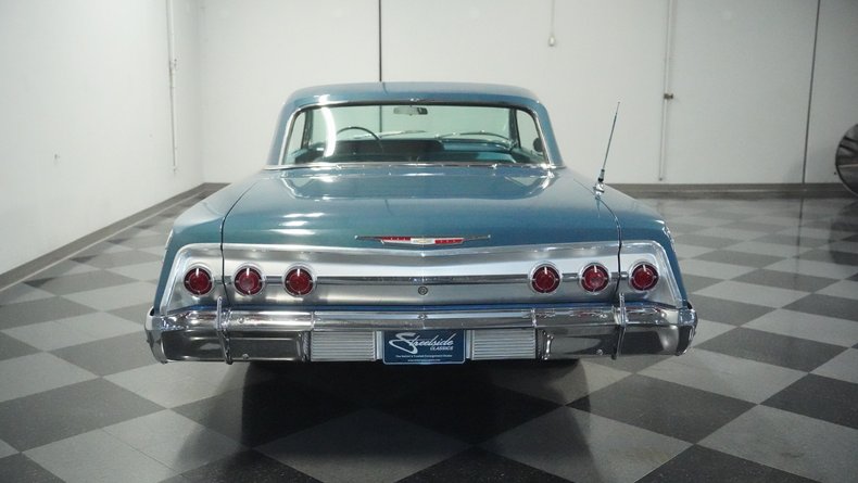 Unknown-Impala-1962-Nassau-Blue-Blue-25