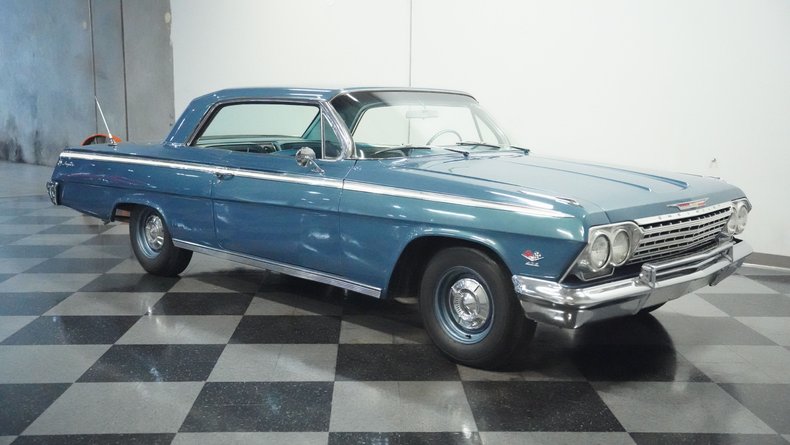 Unknown-Impala-1962-Nassau-Blue-Blue-28