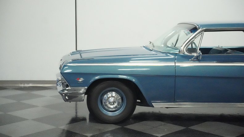 Unknown-Impala-1962-Nassau-Blue-Blue-33