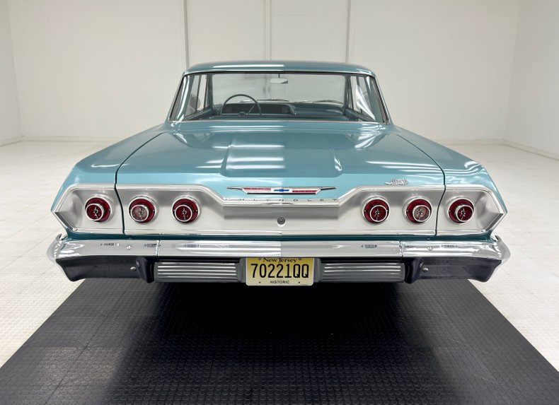Unknown-Impala-1963-Azure-Aqua-Teal-2